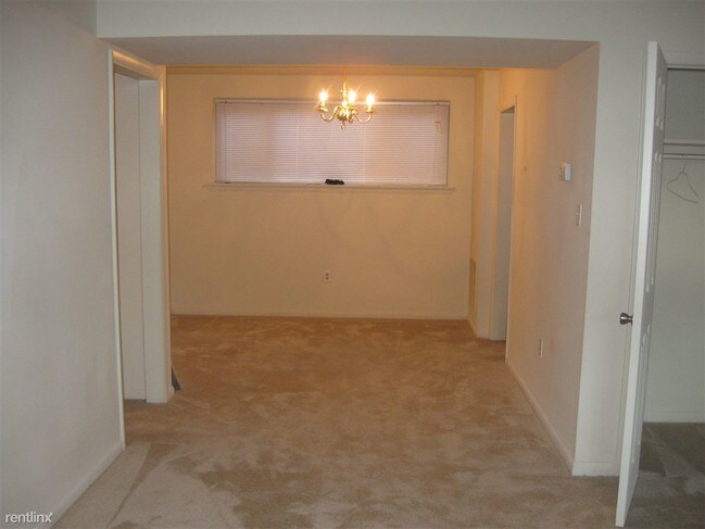 Building Photo - 6103 Bellona Ave