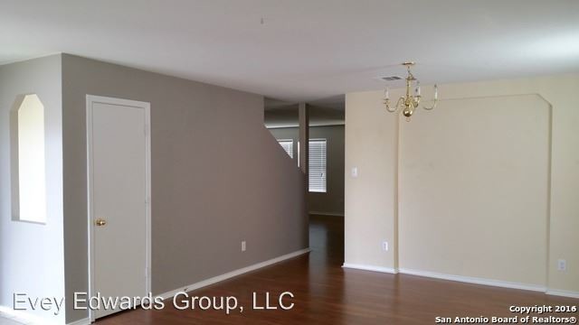 Building Photo - 3 br, 2.5 bath House - 1730 Twilight Bluff