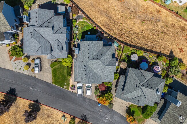 Building Photo - The Reserve at Riverview
