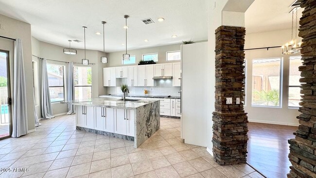 Building Photo - 20906 N 56th Dr