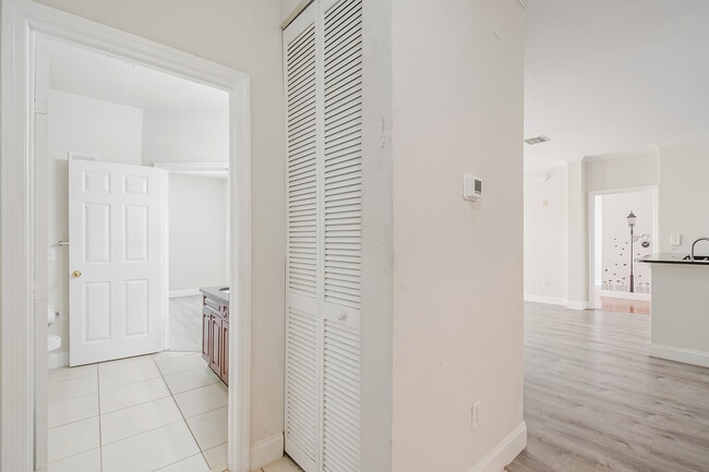 Building Photo - 3611 Conroy Rd