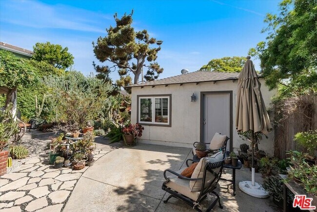 Foto del edificio - 2401 21st St