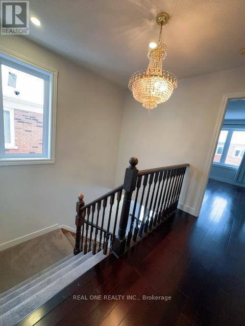 Photo du bâtiment - 169 Leitchcroft Crescent