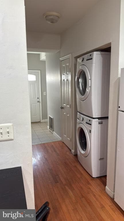 Building Photo - 1113 Queen St NE