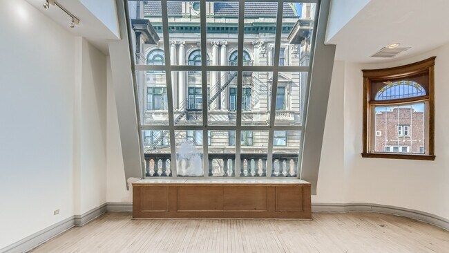 Foto del edificio - 1439 W 18th St