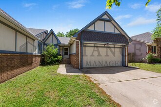 Building Photo - 10527 W Texas St
