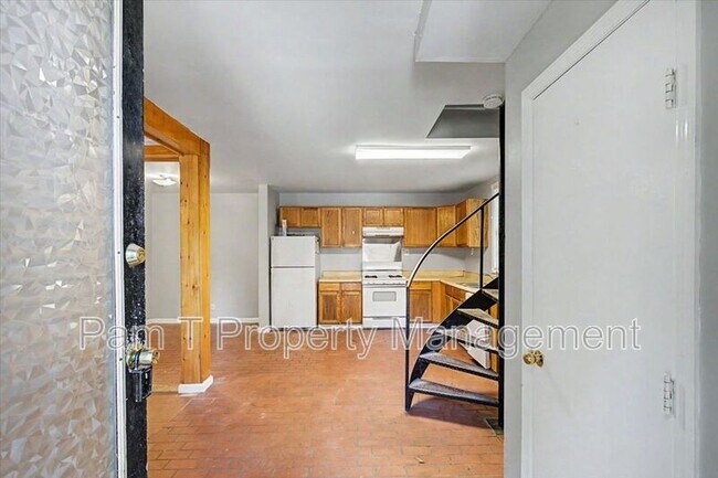 Foto del edificio - 2619-B Livingston Ave