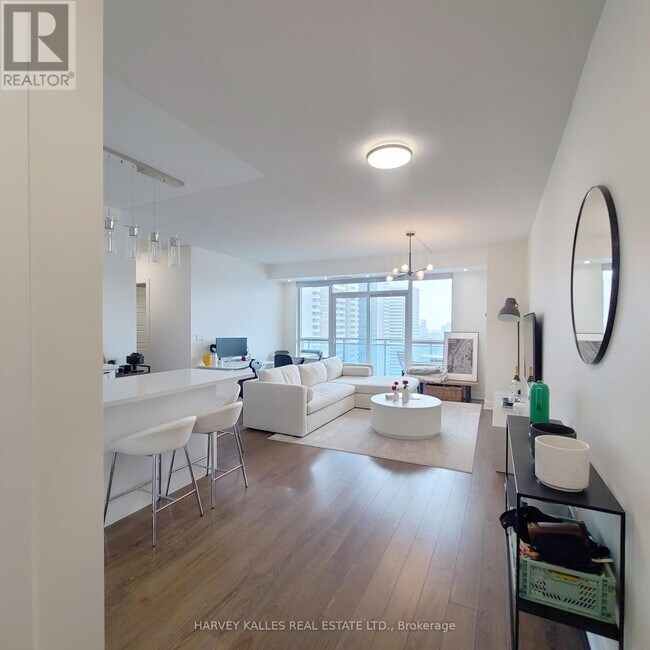 Photo du bâtiment - 28 Linden St