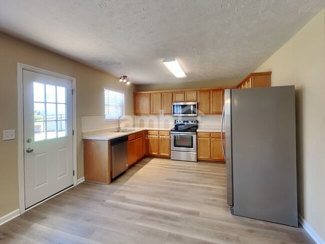 Foto del edificio - 5527 Middlebury Dr