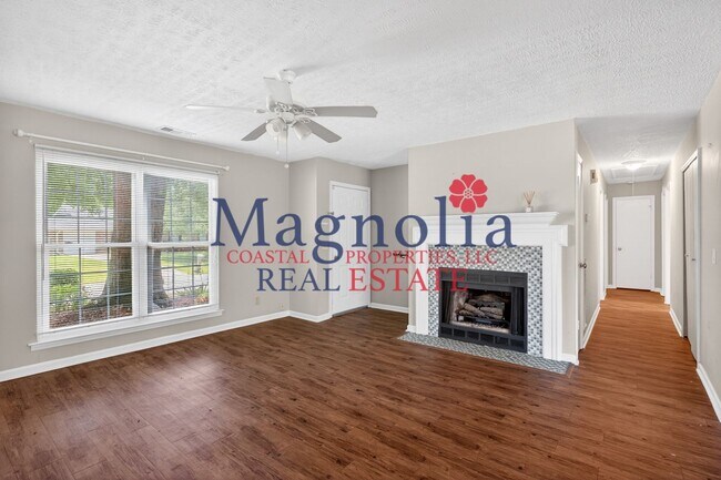 Foto del edificio - 3 bedroom 2 bathroom home in Richmond Hill GA