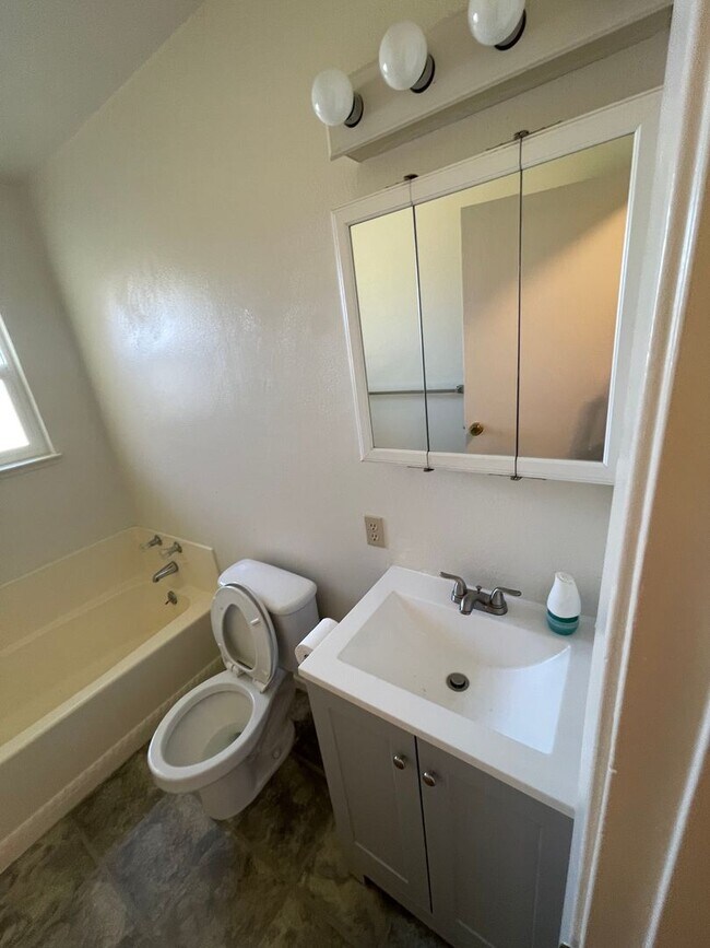 Foto del edificio - NOW AVAILABLE!! Very Nice Home In Gustine