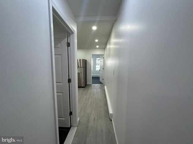 Foto del edificio - 222 W Patterson St