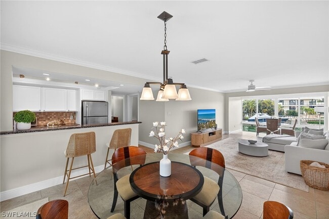 Building Photo - 1550 Gulf Shore Blvd N