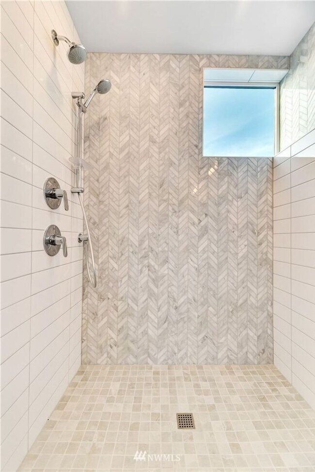 Foto del edificio - 2Bd/2Ba Seattle Townhouse