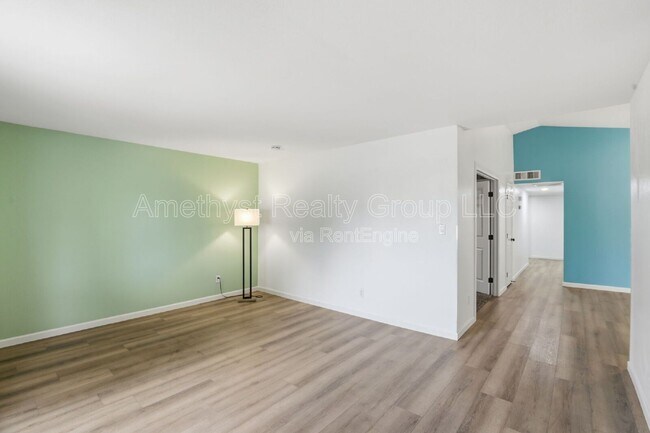 Foto del edificio - 6201 W Acoma Dr