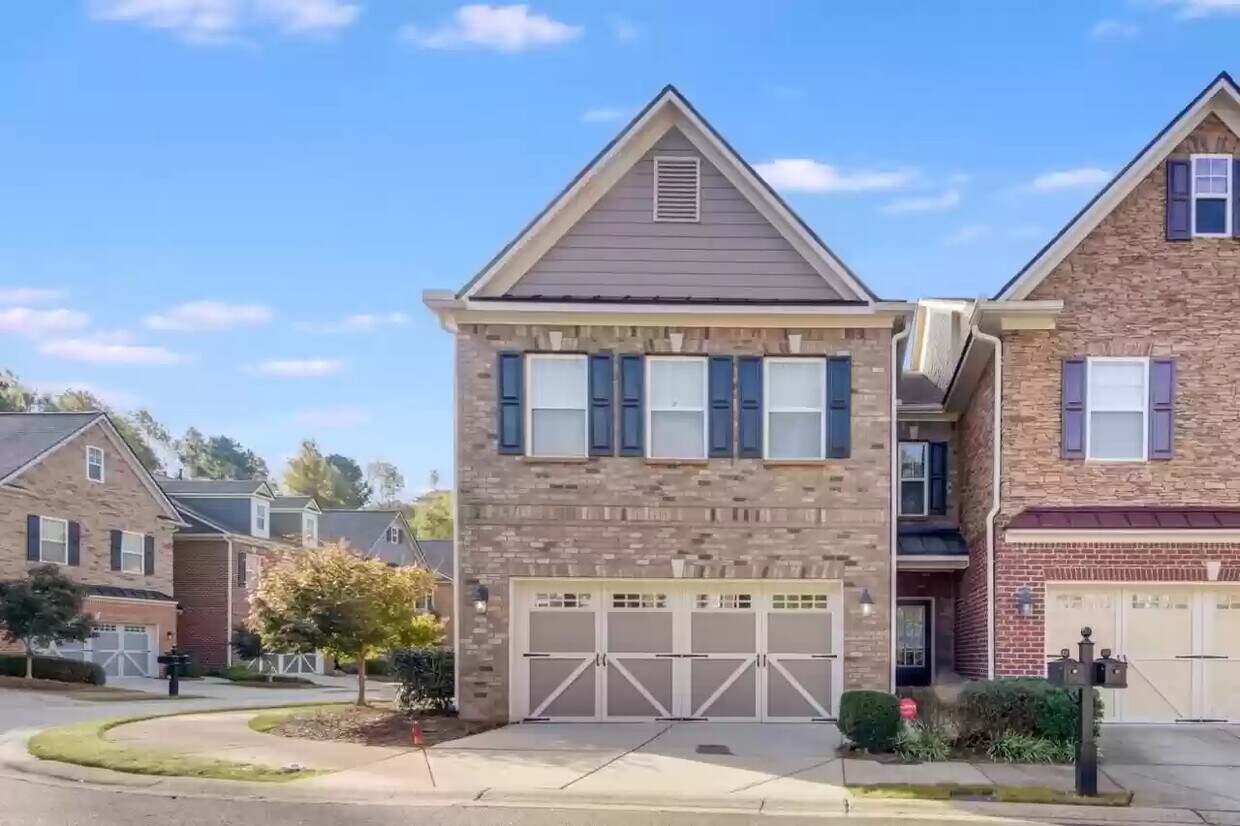 Foto principal - 3277 Bluejay Ln