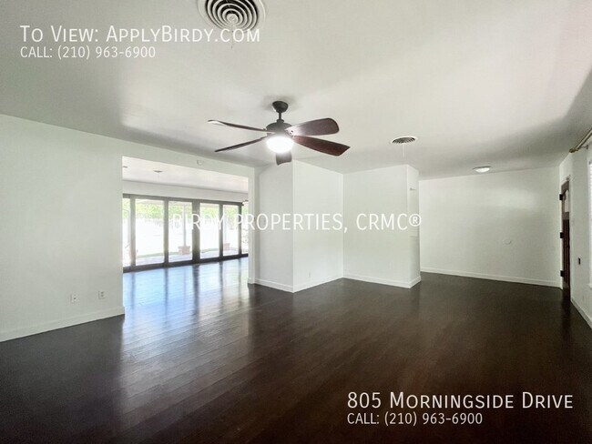 Building Photo - **3 Bed, 3 Bath Home Located in Terrell Hi...