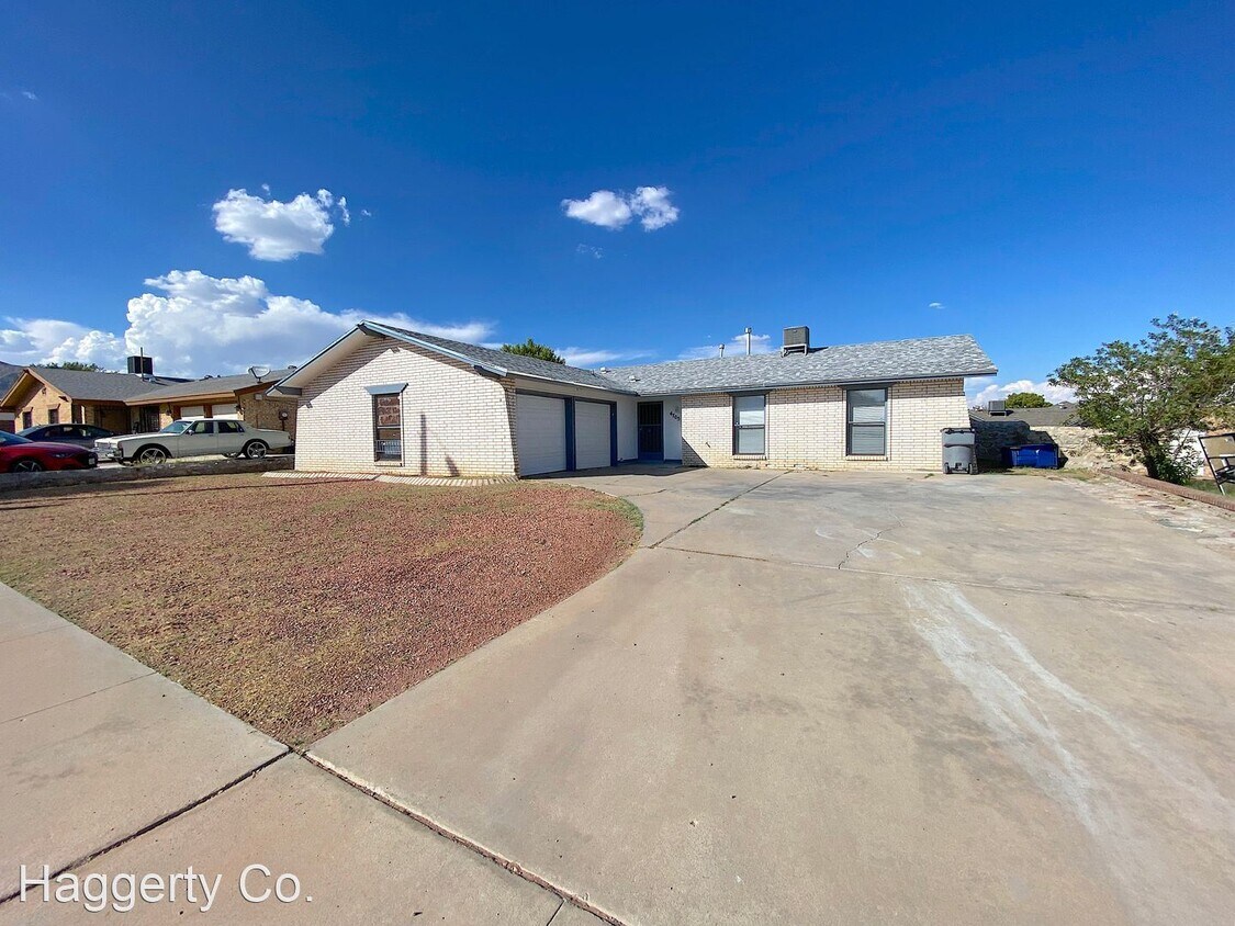 Primary Photo - 4 br, 2 bath House - 4705 Rutherford