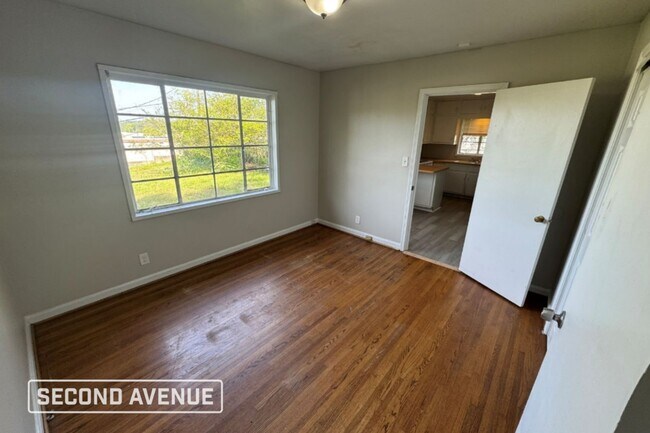 Foto del edificio - 9228 Brookhurst Dr