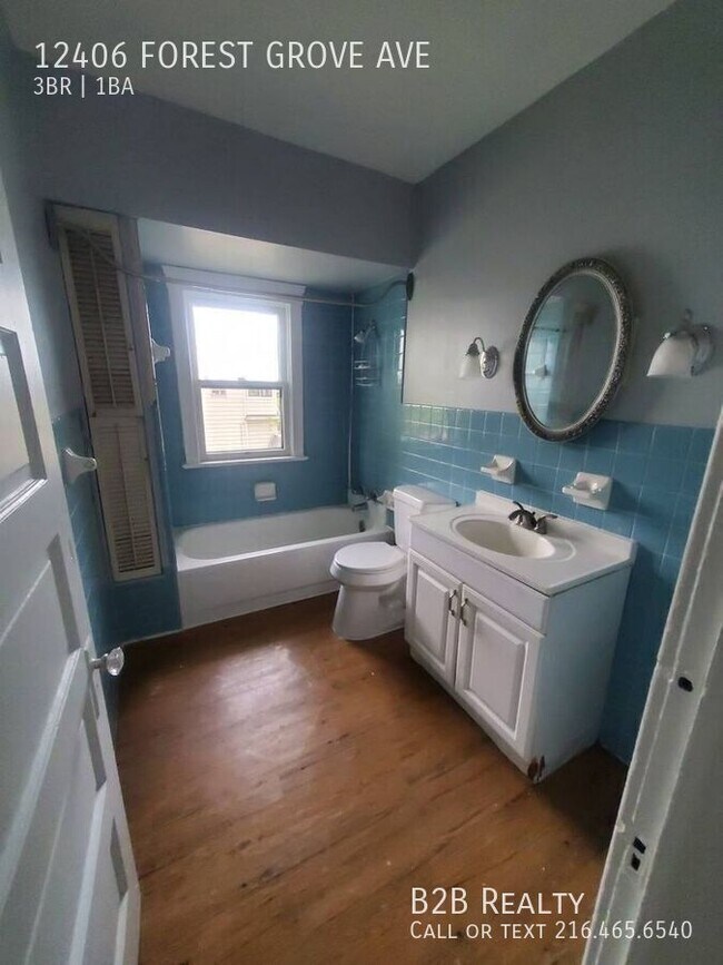 Foto del edificio - 12406 Forest Grove Ave