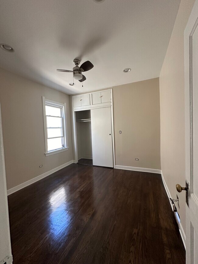 Foto del edificio - 1622 N Long Ave