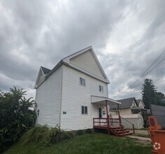 Building Photo - 115 N Ray St