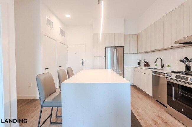 Foto del edificio - 2623 Keene St