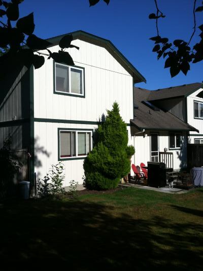 Léale a un nuevo amigo en la biblioteca de Byfield. - 717 Shannon St