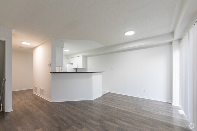 3 chambres, 2 salles de bain - 105 m² - Salon - Heartland South Townhomes