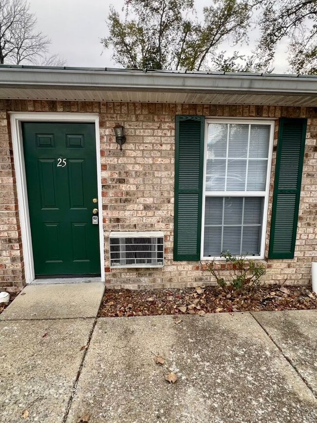 Building Photo - 2124 Dr. Martin Luther King Jr. Blvd