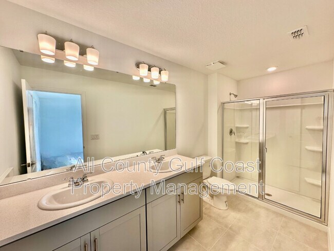 Foto del edificio - 11764 Glenside Ter