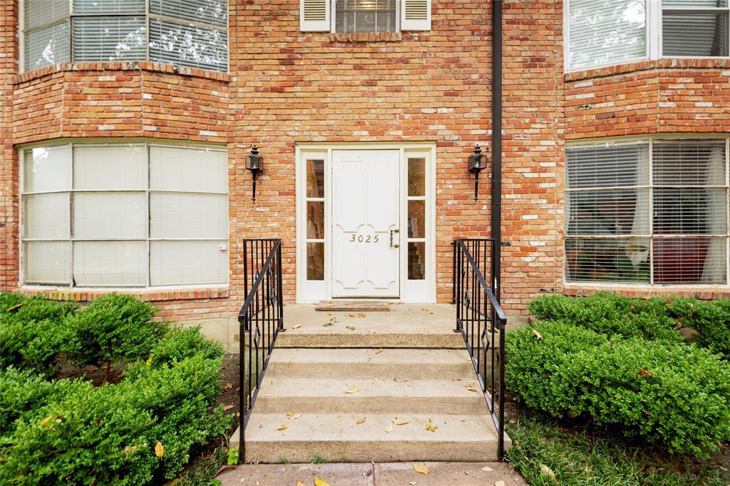 Foto principal - 3025 Mahanna Springs Dr