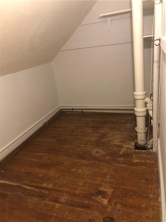 Building Photo - 71 Chapel St