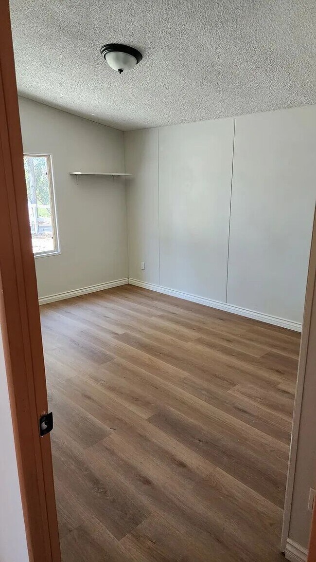 Foto del edificio - 20600 Little Valley Rd