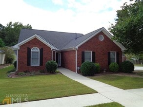 Building Photo - 155 Woodstream Wy