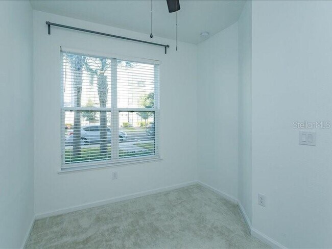 Foto del edificio - 2353 Brix St