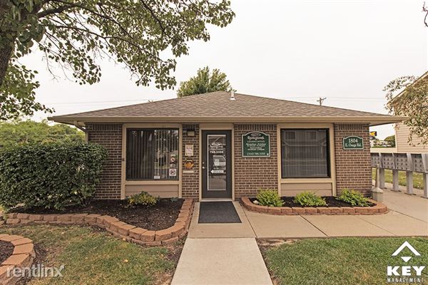 Fotografía del edificio - 1804 E Osage Rd