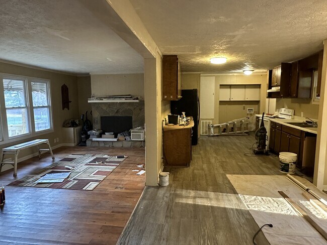 Foto del edificio - 160 Cottonwood Ct