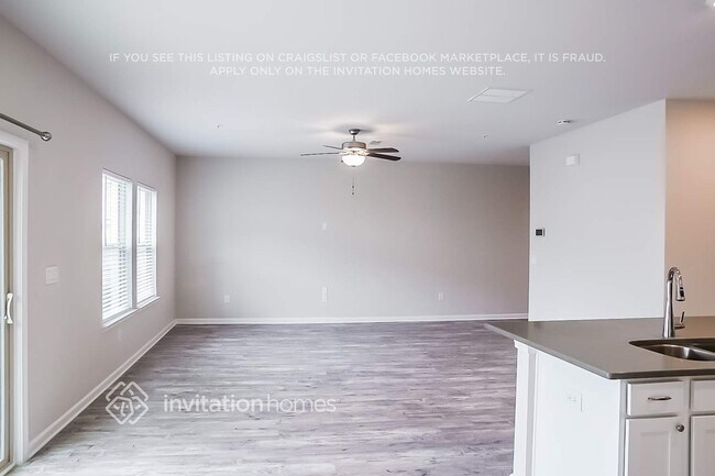 Foto del edificio - 1404 Flathead River Ln