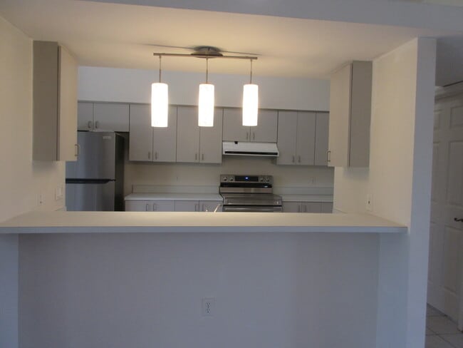 Building Photo - 463 Gallegos St