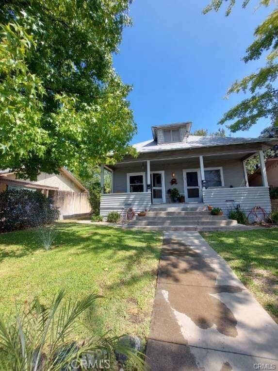 Primary Photo - 136 Grand Ave