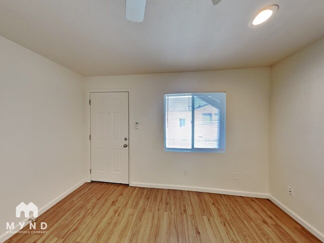 Building Photo - 5631 53rd St