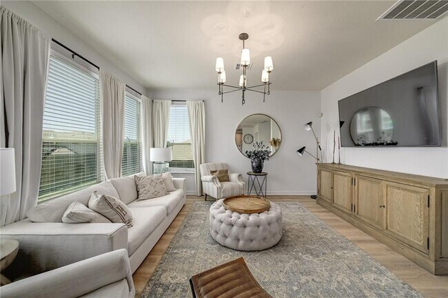Building Photo - 17909 Linkview Dr