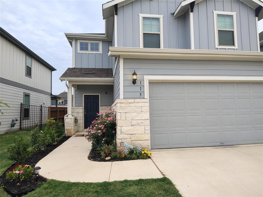 Foto principal - 113 Bennington Dr