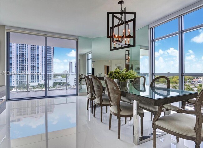 Building Photo - 17301 Biscayne Blvd