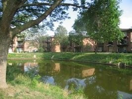  - 15744 S Lake Dr