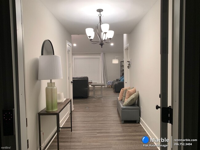 Building Photo - 3 br, 2 bath House - 149 Ridge View Dr