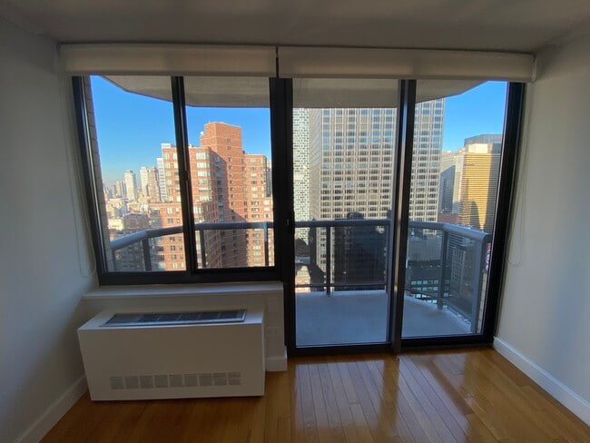 Building Photo - 235 W 48th St