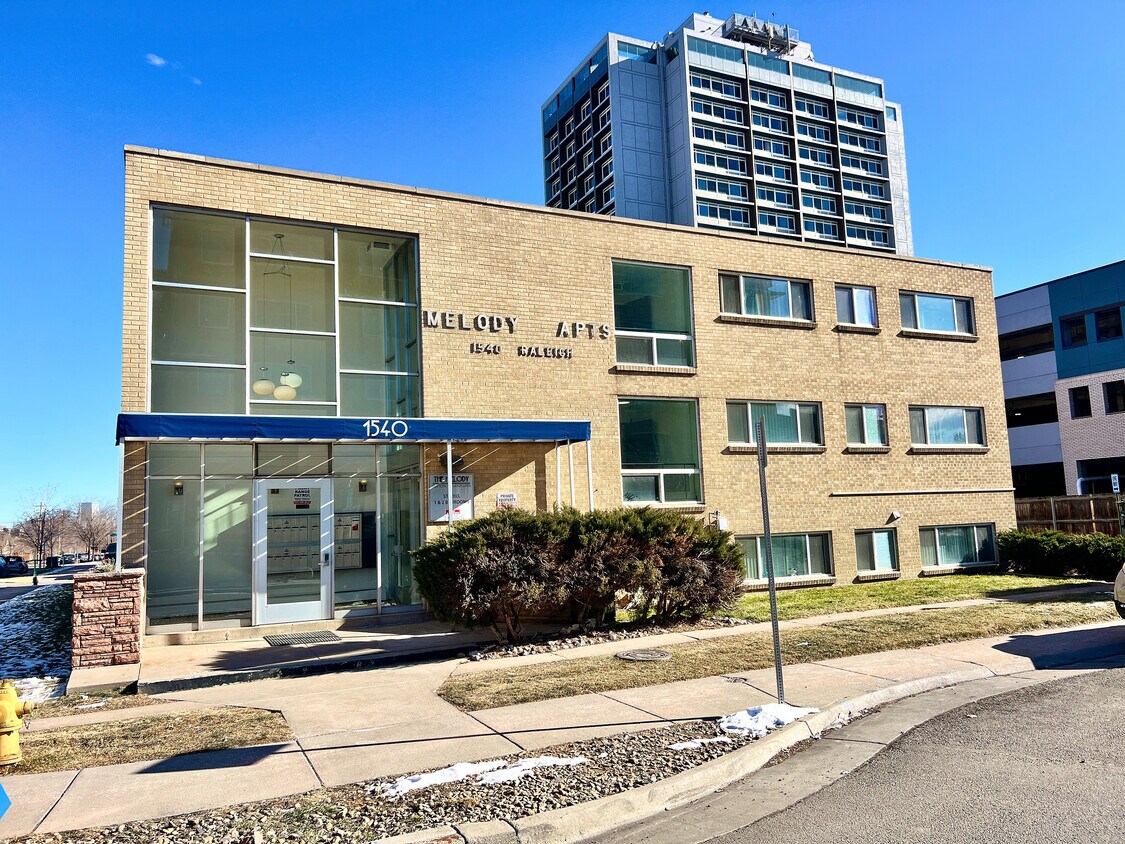 Primary Photo - Flats at Sloan's Lake West