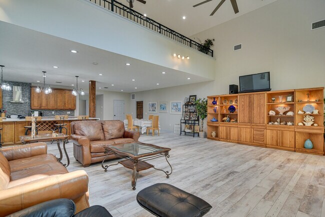 Foto del edificio - 5100 28th Ave N